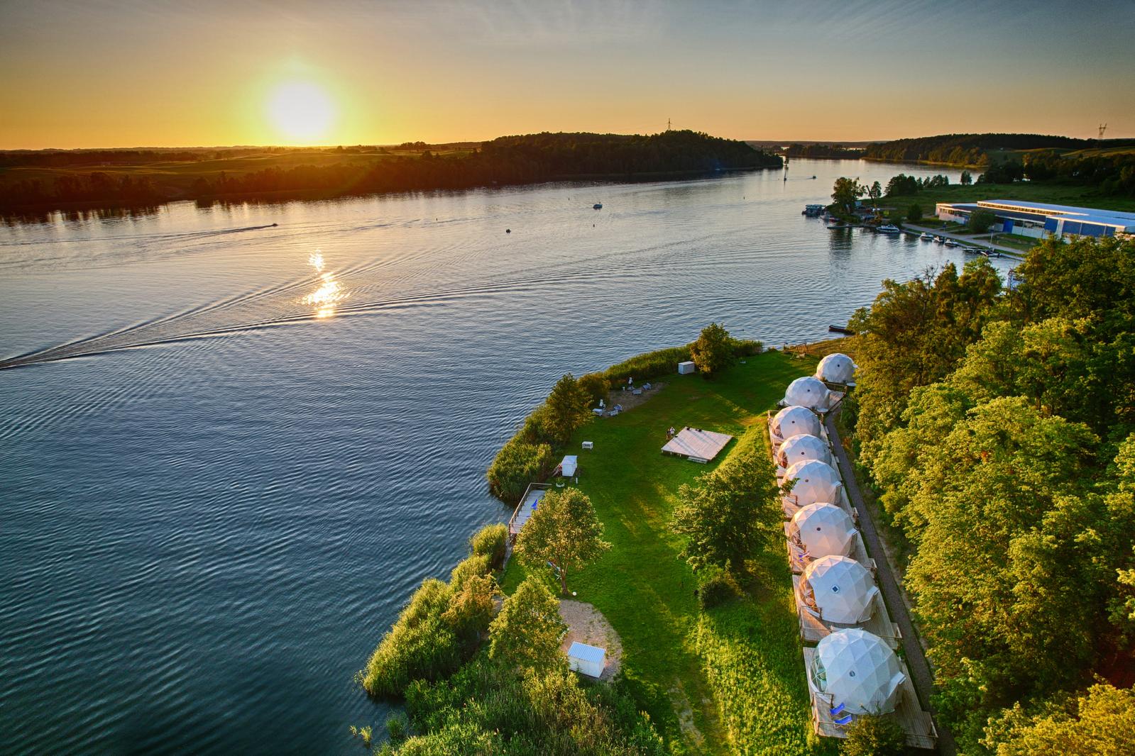 Lake Glamp Mikołajki